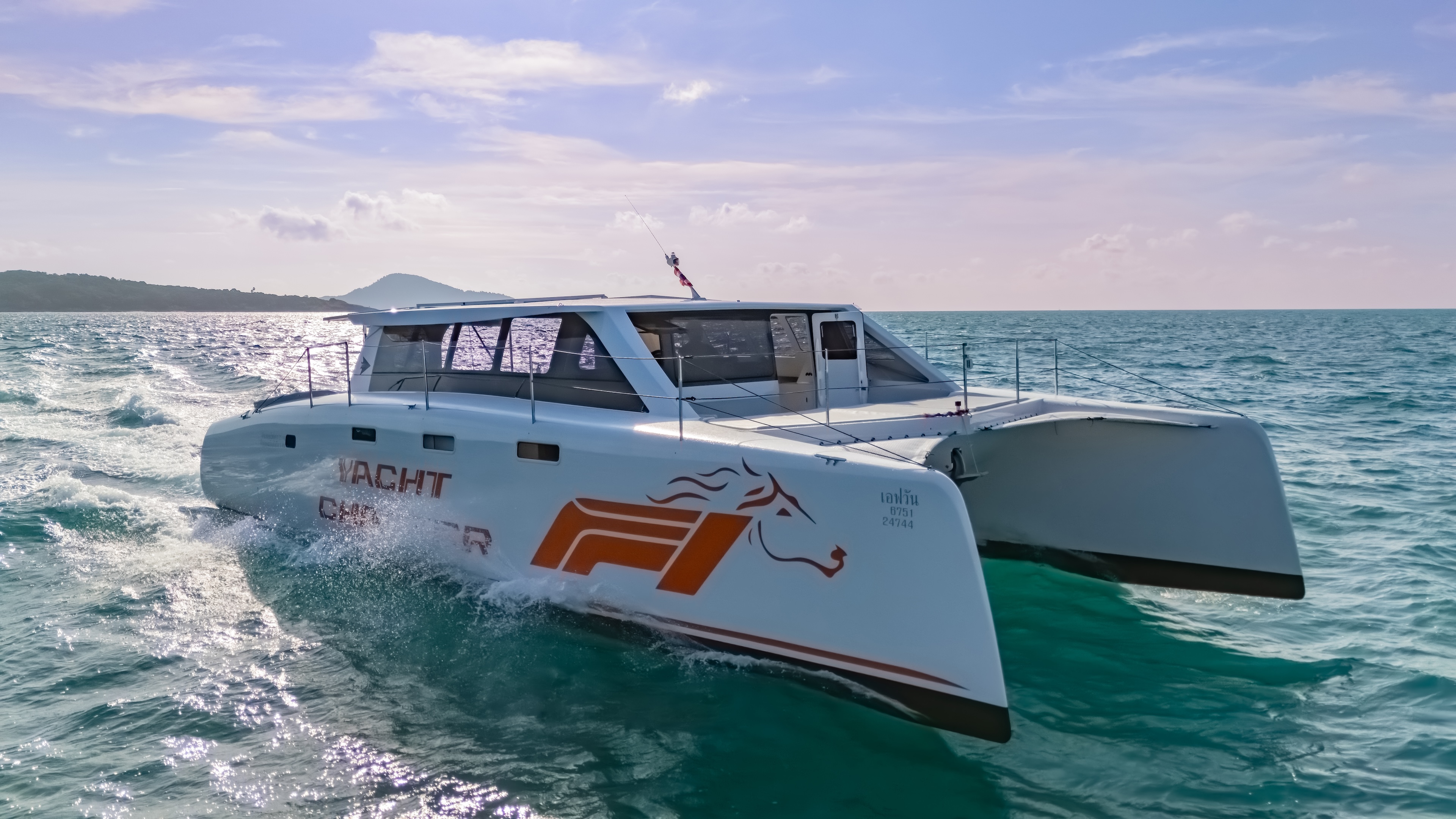 F1 YACHT 42FT - Photo 3